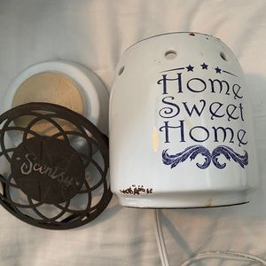 Scentsy Warmer!!! In perfect condition